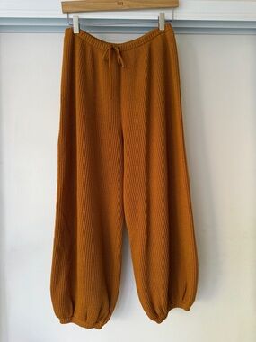 Misha And Puff Yves Dance Pant in Marigold